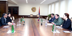 ԴԱՎԻԹ ՏՈՆՈՅԱՆՆ ԸՆԴՈՒՆԵԼ Է ՀԱՅԱՍՏԱՆՈՒՄ ՀՆԴԿԱՍՏԱՆԻ ԴԵՍՊԱՆԻՆ