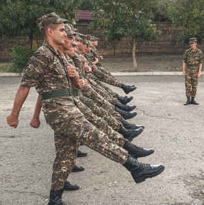 ՊԱՐԱՊՄՈՒՆՔՆԵՐ ՆՈՐԱԿՈՉԻԿՆԵՐԻ ՀԵՏ