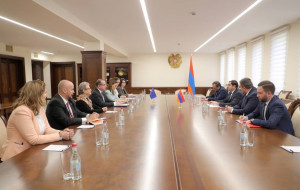 ՀԱՆԴԻՊՈՒՄ ՊՆ ՎԱՐՉԱԿԱՆ ՀԱՄԱԼԻՐՈՒՄ