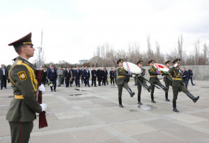 ՍՈՒՐԵՆ ՊԱՊԻԿՅԱՆԸ ԵՎ ՍԵԲԱՍՏԻԱՆ ԼԸԿՈՐՆՅՈՒՆ ԱՅՑԵԼԵԼ ԵՆ ՀԱՅՈՑ ՑԵՂԱՍՊԱՆՈՒԹՅԱՆ ԶՈՀԵՐԻ ՀՈՒՇԱՀԱՄԱԼԻՐ