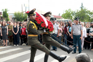 ՀՈՒՇԱՐՁԱՆ՝ ՆՎԻՐՎԱԾ ՀԵՏԱԽՈՒՅԶԻ ՀԻՇԱՏԱԿԻՆ