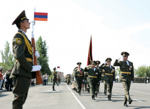 ՆՈՐ ՈՒԺ` ԲԱՆԱԿԻՆ