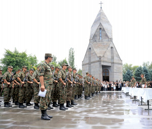 ԵՐԴՈՒՄ՝ ԱՄԲՈՂՋ ԿՅԱՆՔԻ ՀԱՄԱՐ