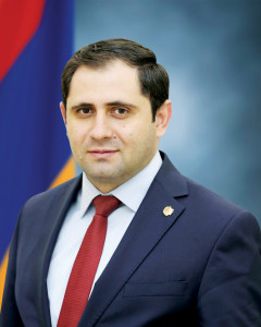 ՀՀ ՊԱՇՏՊԱՆՈՒԹՅԱՆ ՆԱԽԱՐԱՐ ՍՈՒՐԵՆ ՊԱՊԻԿՅԱՆԻ ՈՒՂԵՐՁԸ